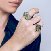 Olivine elastic ring
